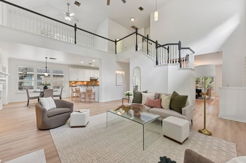 3707 Runnels Ct, Austin, TX, 78732-2283 | Card Image