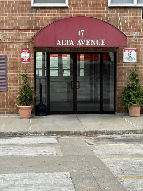 6g-47 Alta Ave, Yonkers, NY, 10705-1451 | Card Image