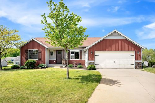 4518 Mesa Ct Se, Caledonia, MI, 49316-9235 | Card Image