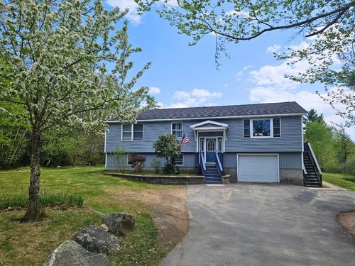 21 Nutter Cir, Center Barnstead, NH, 03225-3800 | Card Image