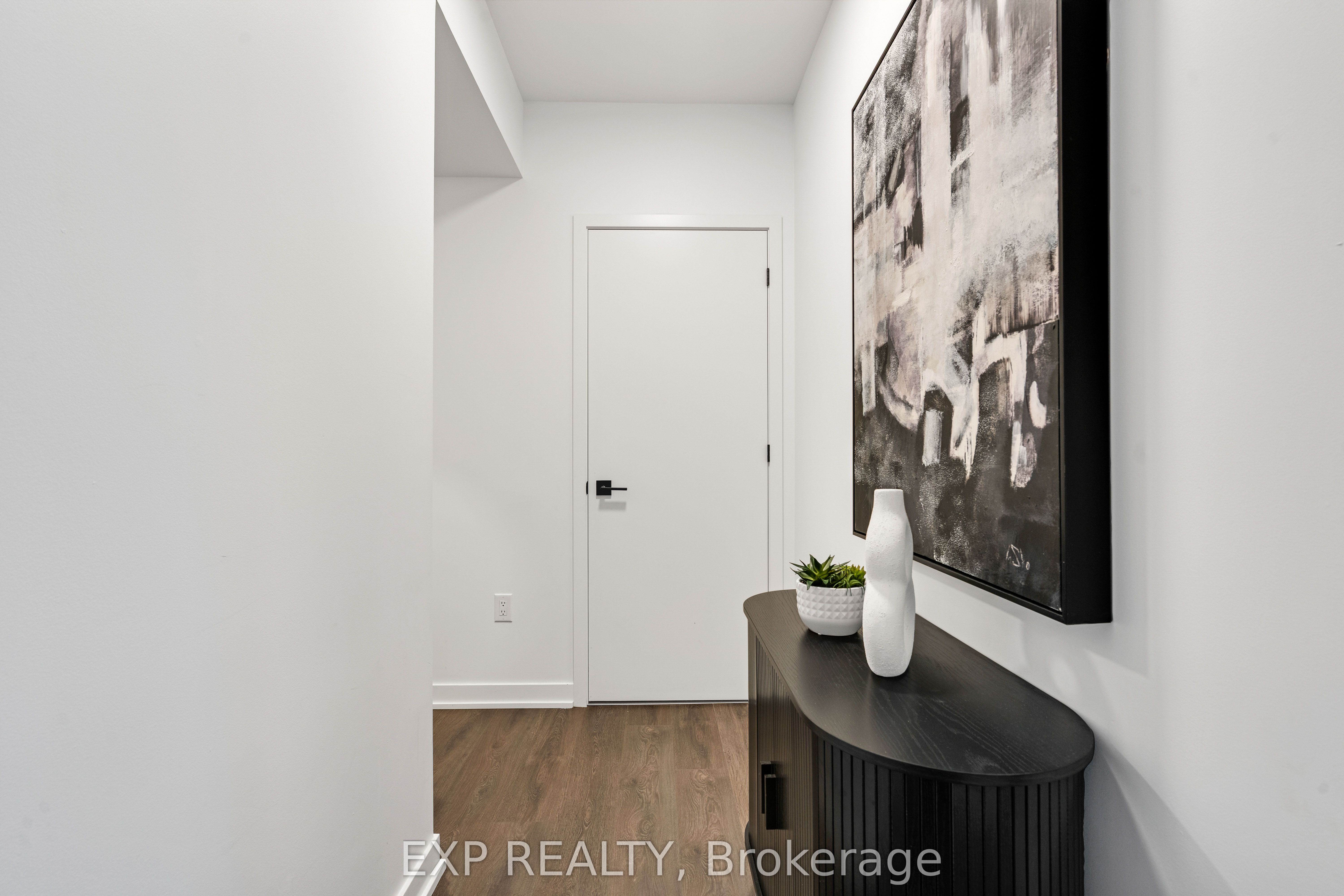 Residential in Toronto W08 4