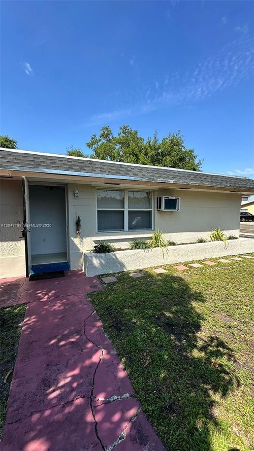 1-2-715 Sw 6th St, Dania Beach, FL, 33004-4921 | Card Image