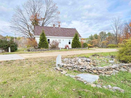 8 Bow Lake Rd, Northwood, NH, 03261-3311 | Card Image