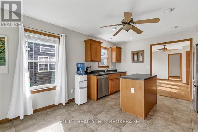 659 Port Maitland Road, Home with 3 bedrooms, 2 bathrooms and 2 parking in Haldimand (Dunnville) ON | Image 30