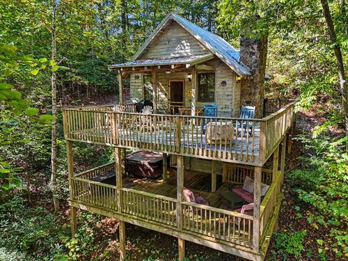 85 Lois Ln, Blairsville, GA, 30512-5977 | Card Image