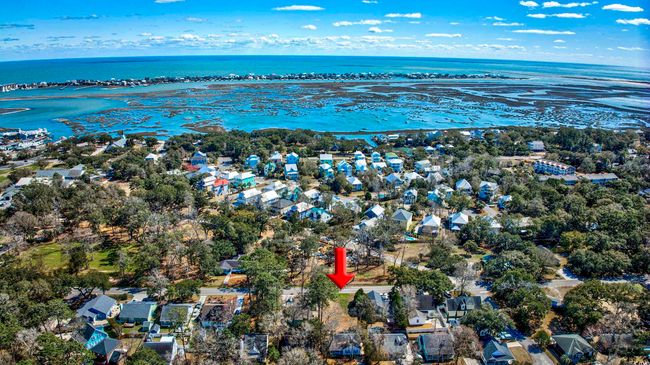 Bird's eye view with a water view | Image 18