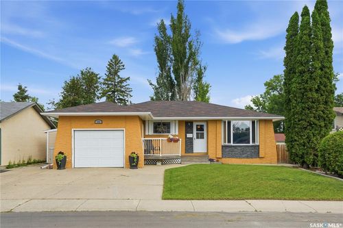 506 Fisher Cres, Saskatoon, SK, S7L5E5 | Card Image