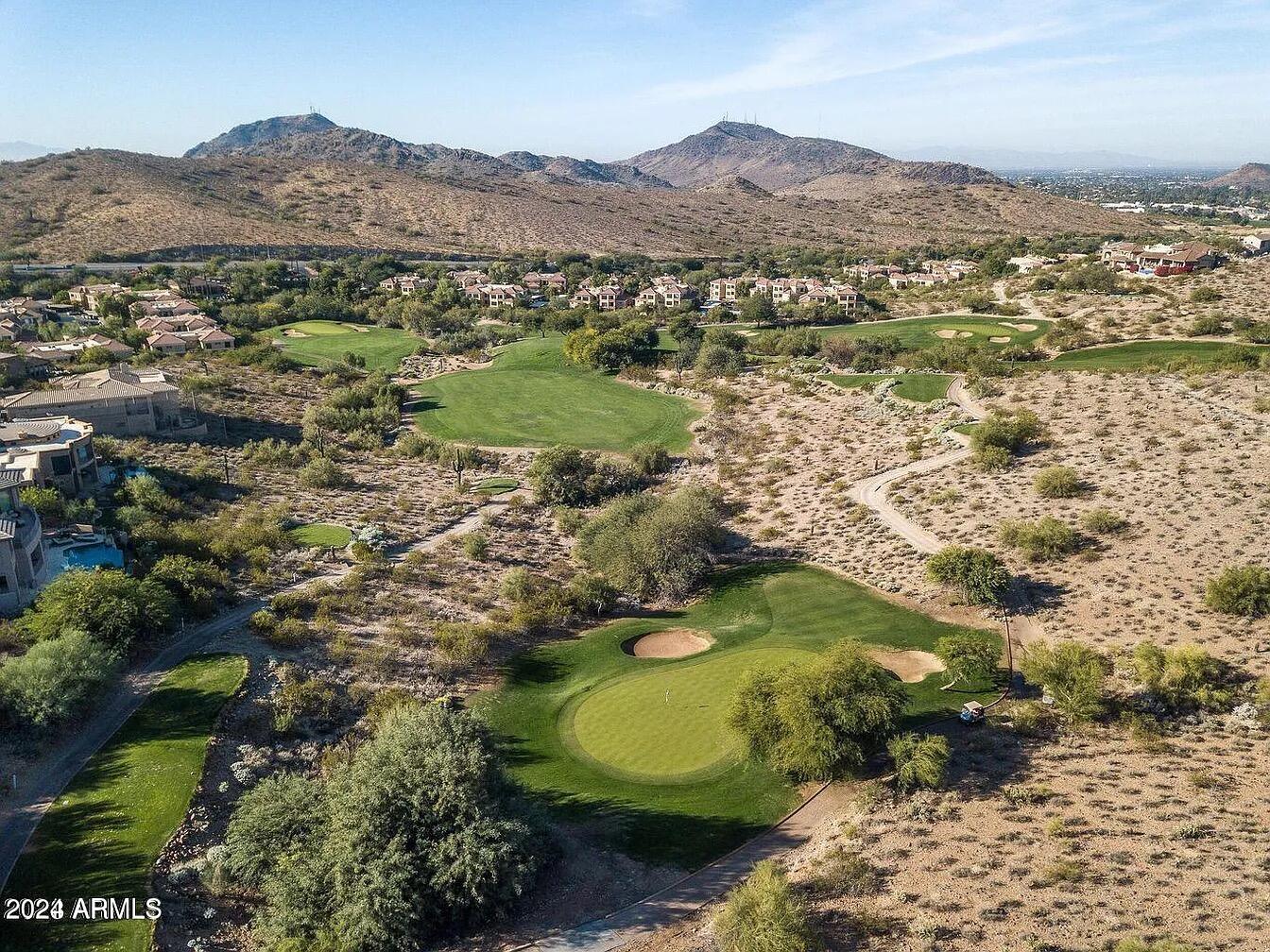 Land in Phoenix 5