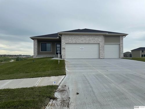 21409 Y St, Elkhorn, NE, 68022-5515 | Card Image