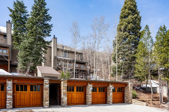 120 - 1433 Crescent Rd, Condo with 2 bedrooms, 3 bathrooms and 1 parking in Park City UT | Image 34