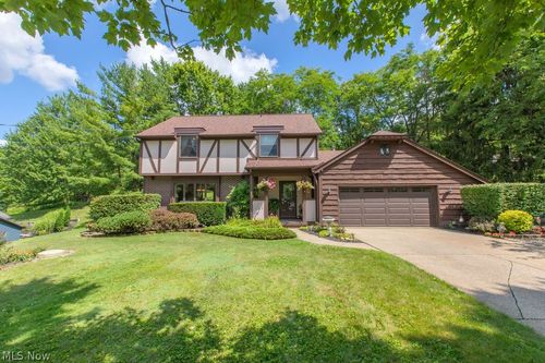 3361 Country Club Drive, Medina, OH, 44256 | Card Image