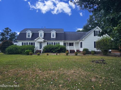 1051 Davenport Pl, Winterville, NC, 28590-8550 | Card Image