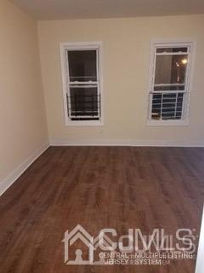 250 Delavan Street, Sold in New Brunswick Zoocasa