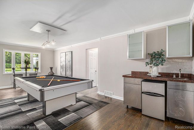 Game Room | Image 8