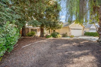 8292 N Dearing Avenue, House other with 3 bedrooms, 0 bathrooms and null parking in Fresno CA | Image 3