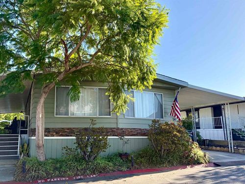 54-2400 W Valley Pkwy, Escondido, CA, 92029 | Card Image