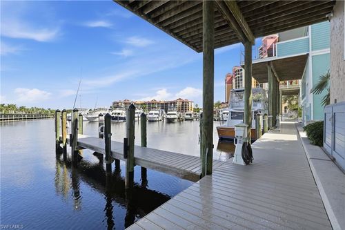 5886 Shell Cove Dr, CAPE CORAL, FL, 33914-8647 | Card Image