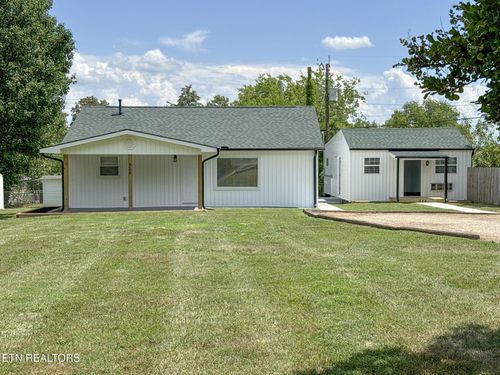 328 Cedar Ave, Knoxville, TN, 37917-4911 | Card Image