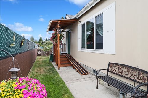 unit-52-201 W Oakview Ave, Centralia, WA, 98531-3470 | Card Image