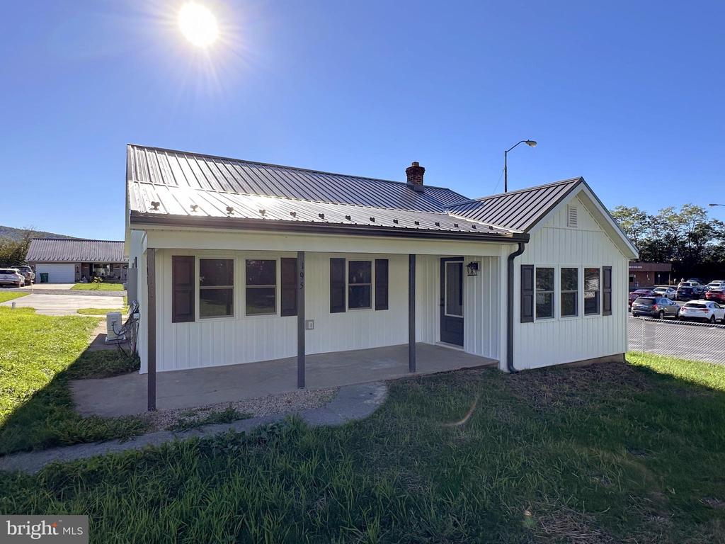 Reed Ln, Stanley, VA 22851