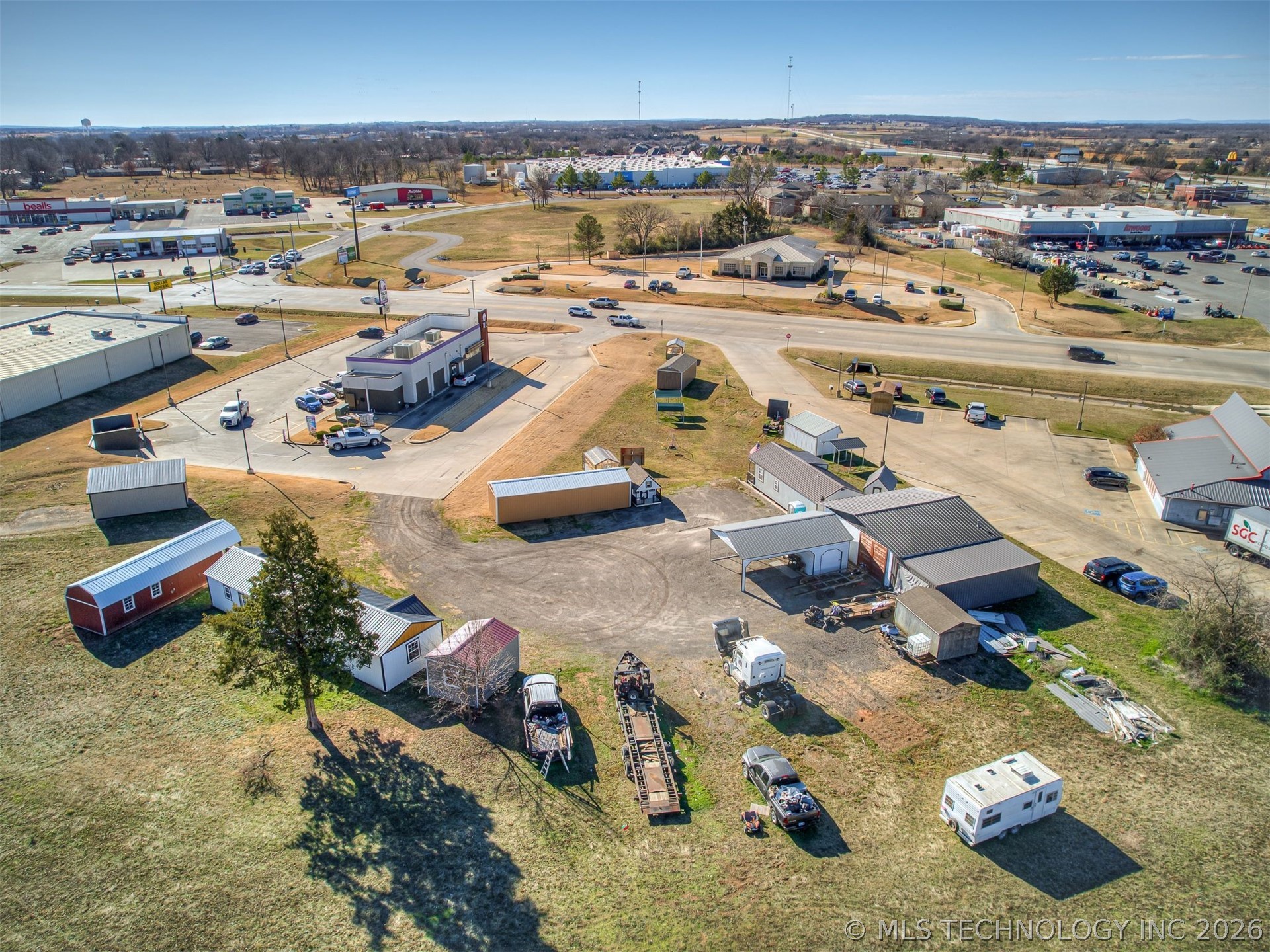 Land in Checotah