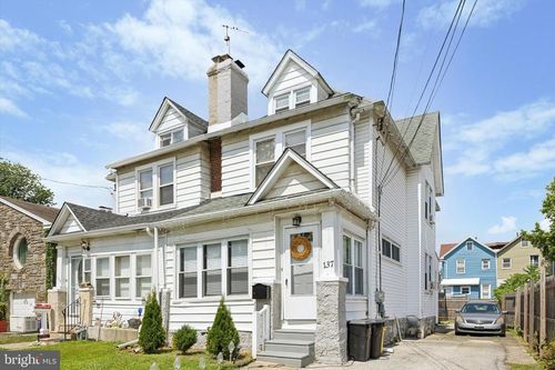 137 Elder Ave, LANSDOWNE, PA, 19050-2930 | Card Image