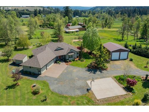 6982 River Bend Dr Ne, Silverton, OR, 97381-9150 | Card Image