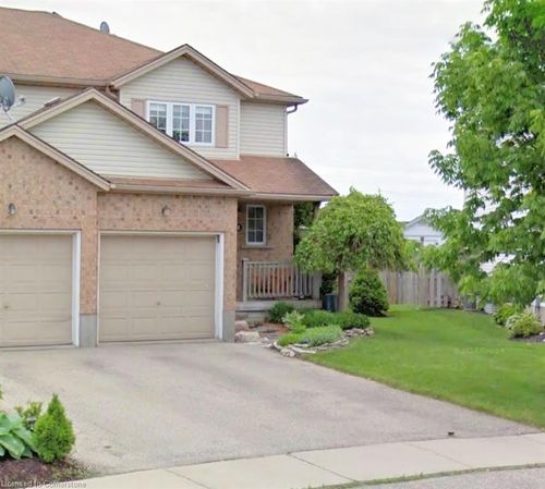 78 Highbrook St, Kitchener, ON, N2E3P1 | Card Image