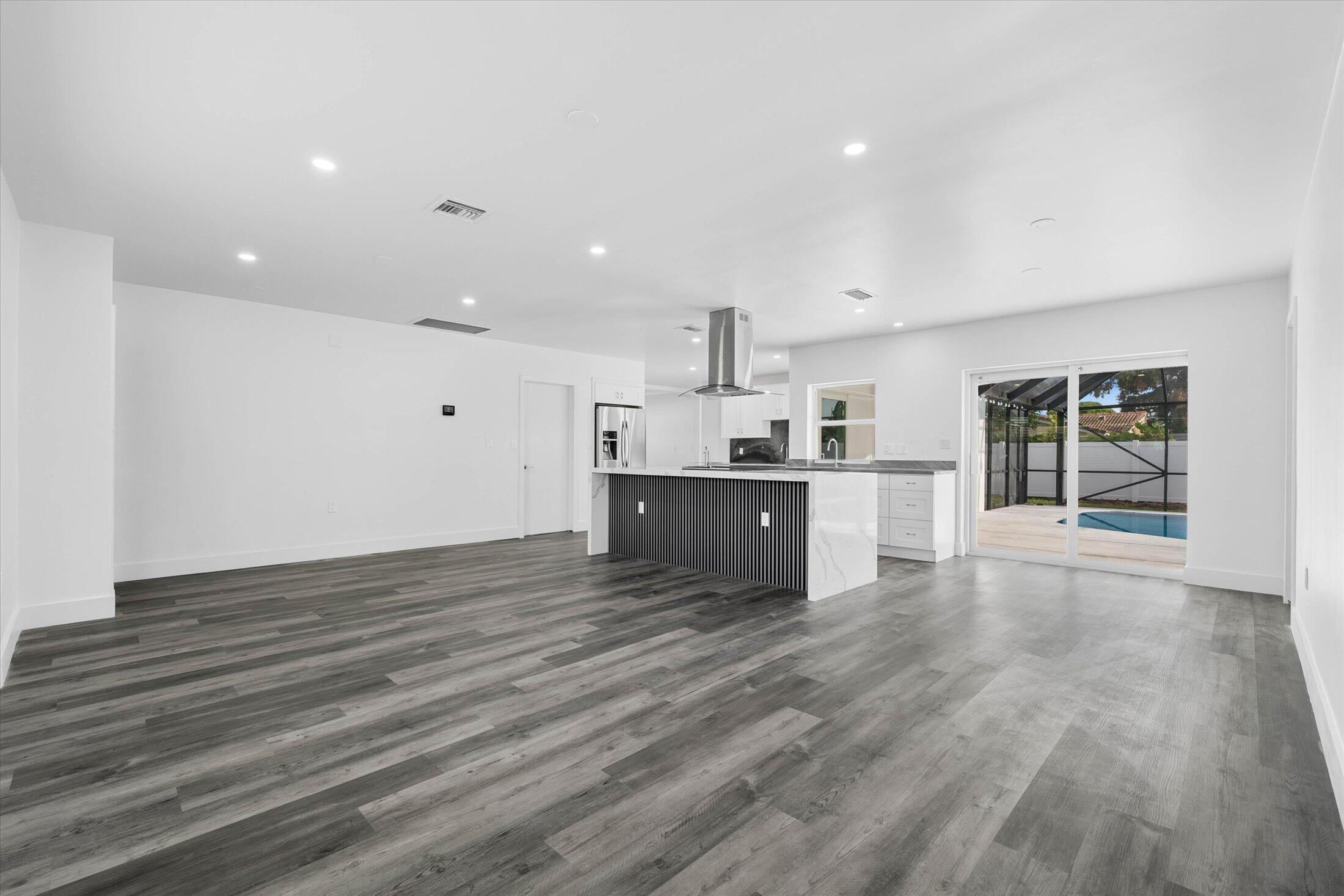 Residential Lease in Boca Raton 3