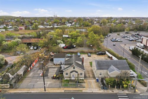 433 Atlantic Ave, Oceanside, NY, 11572-2742 | Card Image