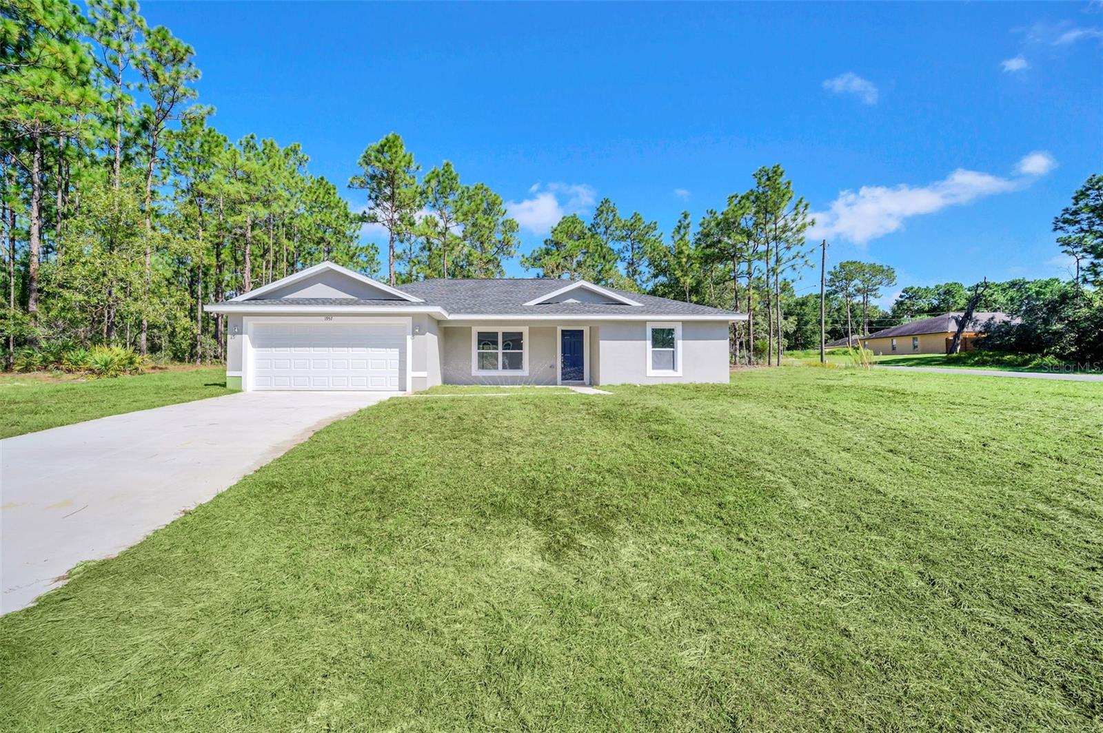 Kenmore Dr, Citrus Springs, FL 34434