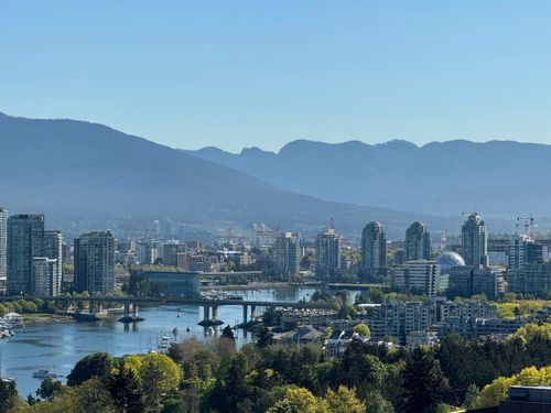 ph-1268 W Broadway, Vancouver, BC, V6H1G6 | Card Image