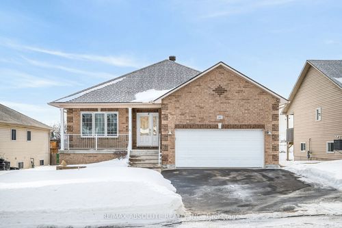 192 Fairbairn Bros Street, Mississippi Mills, ON, K1A0A1 | Card Image