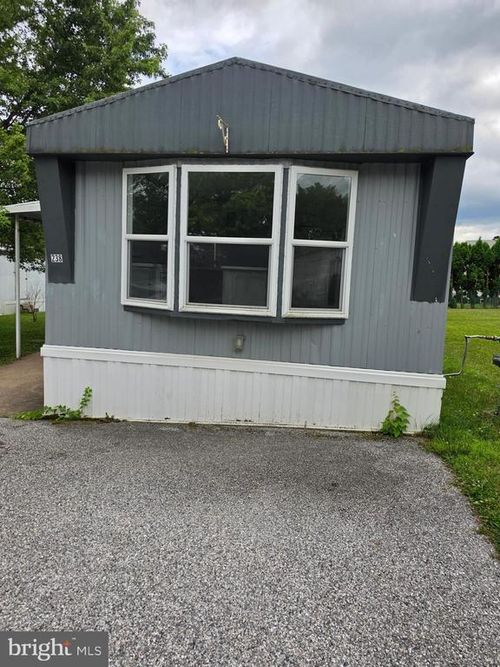 238 Waldorf Dr, YORK, PA, 17404-9109 | Card Image