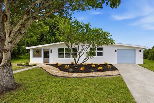 4213 Ellen Ave, Fort Myers, FL, 33901-8916 | Card Image