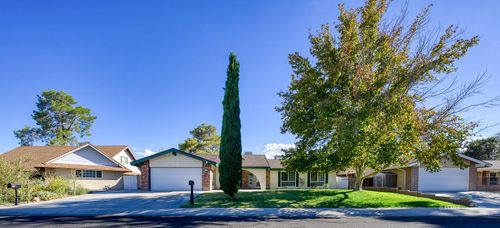 547 Kevin Ct, Ridgecrest, CA, 93555 | Card Image