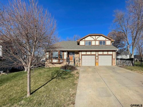 2812 Nottingham Dr, Bellevue, NE, 68123-1963 | Card Image