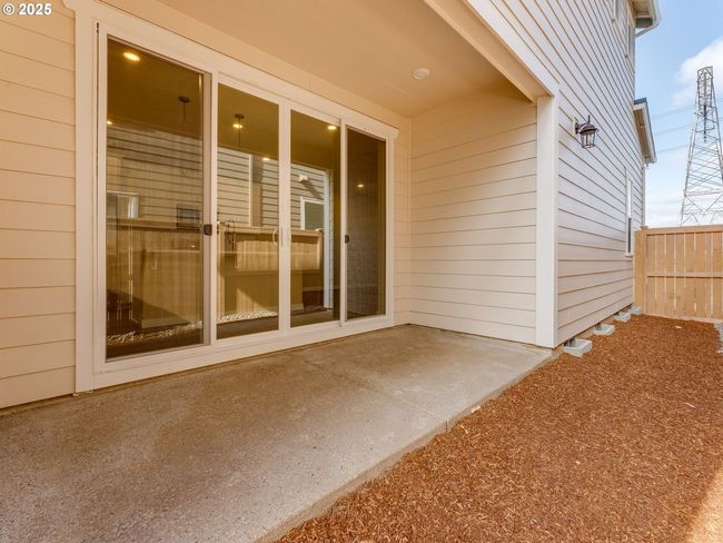 8431 Se Blanton St, House attached with 3 bedrooms, 3 bathrooms and 2 parking in Hillsboro OR | Image 20