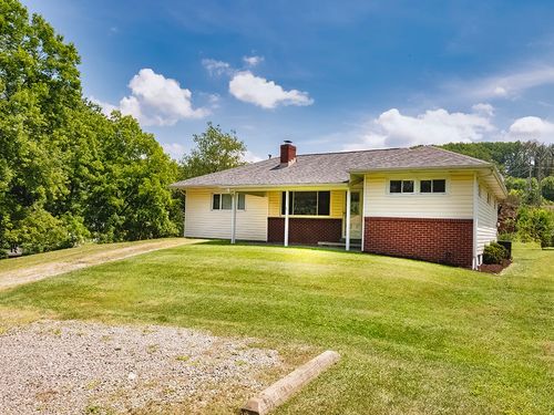 2488 Banks School Rd, Gibsonia, PA, 15044-8352 | Card Image