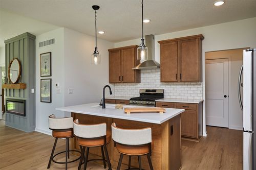 1012 Nw Macarthur Ln, Waukee, IA, 50263-4507 | Card Image