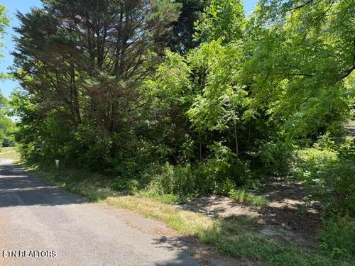 1639 Noe Circle, New Market, TN, 37820 | Card Image