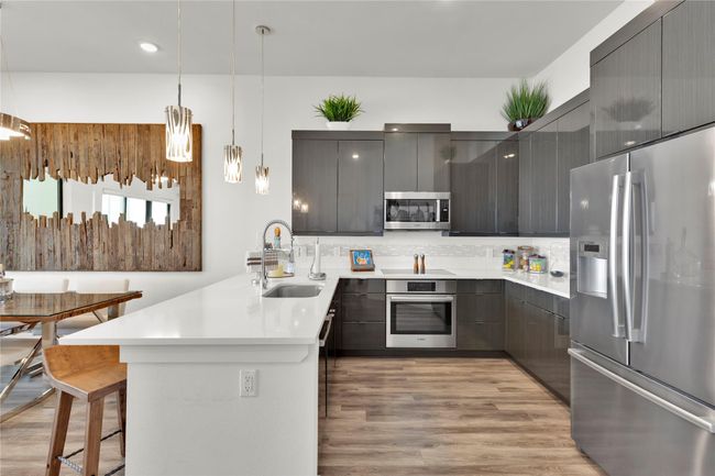 UNIT-412 - 199 Waterpoint Ct, Condo with 3 bedrooms, 3 bathrooms and 2 parking in Montgomery TX | Image 10