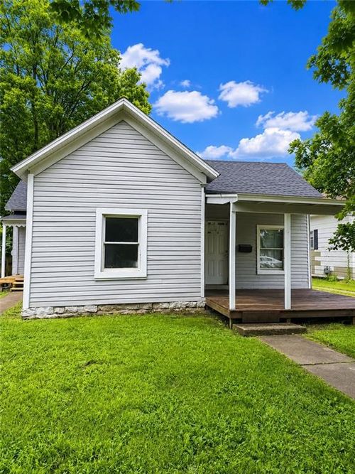 615 S Lowman St, Fort Scott, KS, 66701-2317 | Card Image