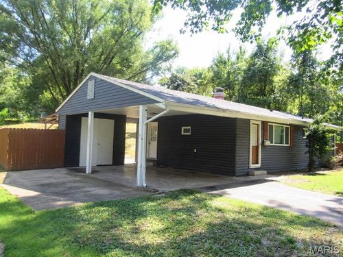 6022 Midway Cir, Belleville, IL, 62223-4523 | Card Image
