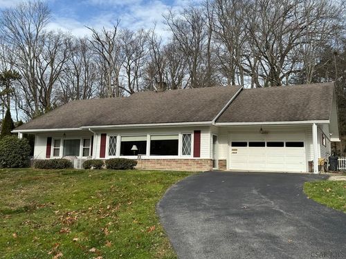 1929 Bates Dr, Johnstown, PA, 15905-1718 | Card Image