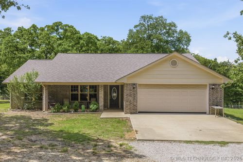 1001 Portland, Ardmore, OK, 73401 | Card Image