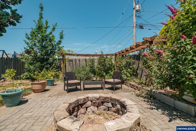 409 28 Th Ave Se, House other with 3 bedrooms, 2 bathrooms and null parking in Albany OR | Image 40