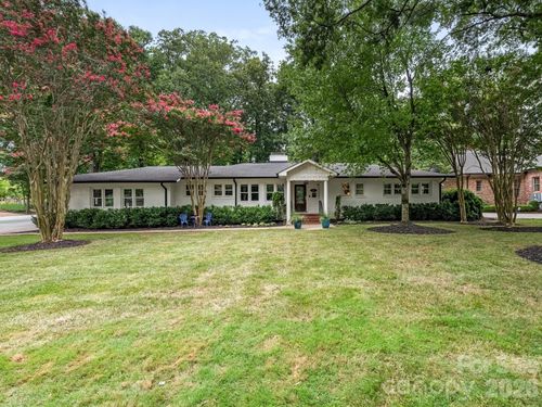 2652 Knollwood Rd, Charlotte, NC, 28211-2712 | Card Image