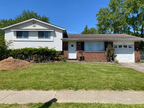 4835 Northtowne Boulevard, Columbus, OH, 43229 | Card Image