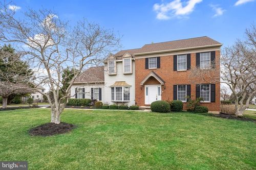 8 Bayberry Close, Newark, DE, 19711-6223 | Card Image